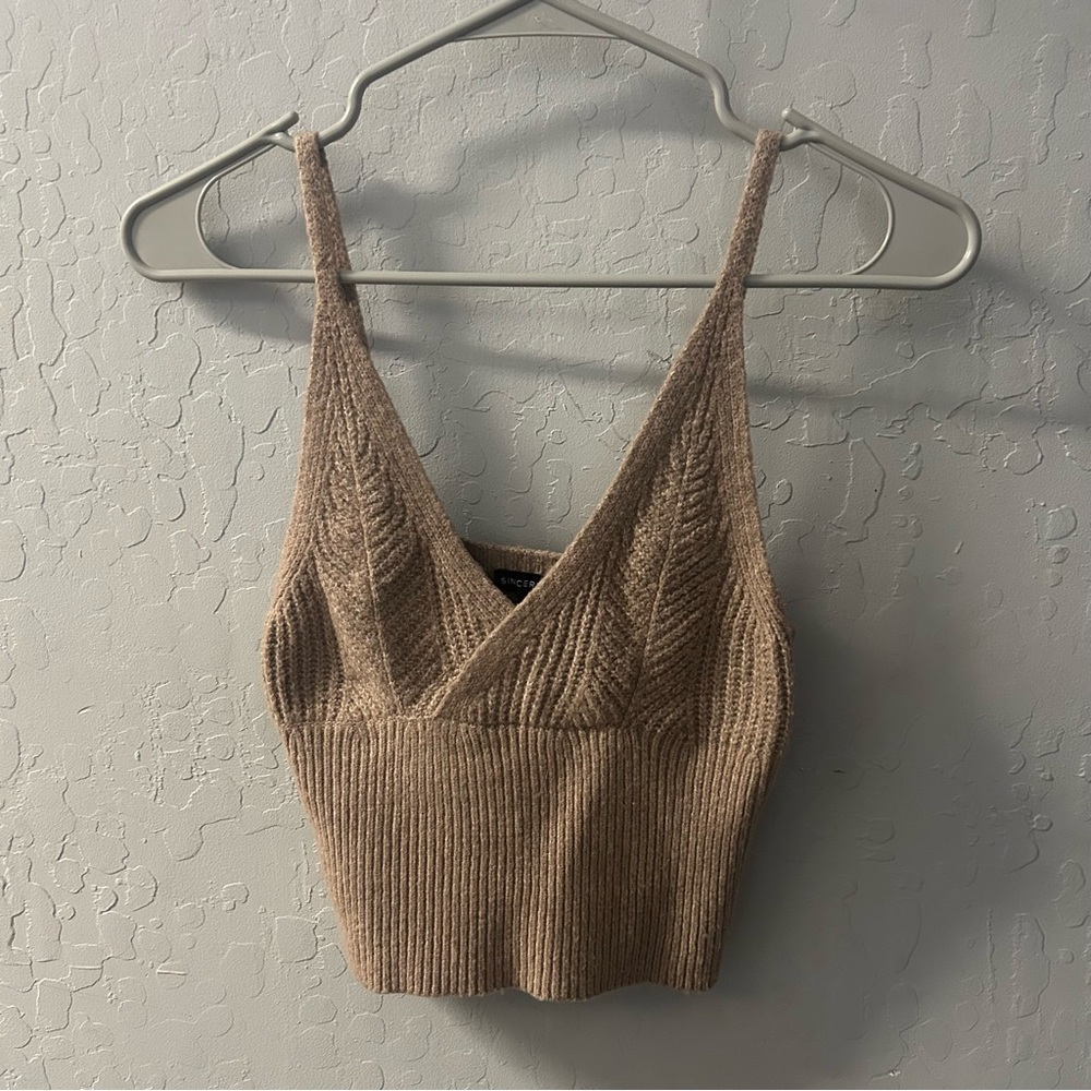 Knit Sleeveless Crop Top